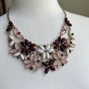 WHBM stunning Jewelry Set